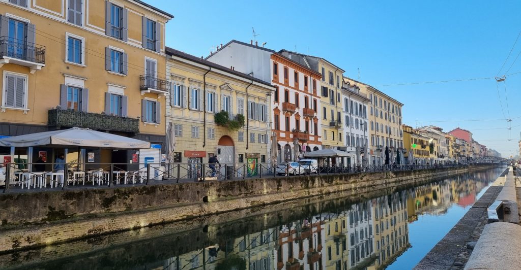 Navigli canal Milano I Cafes and Voyages