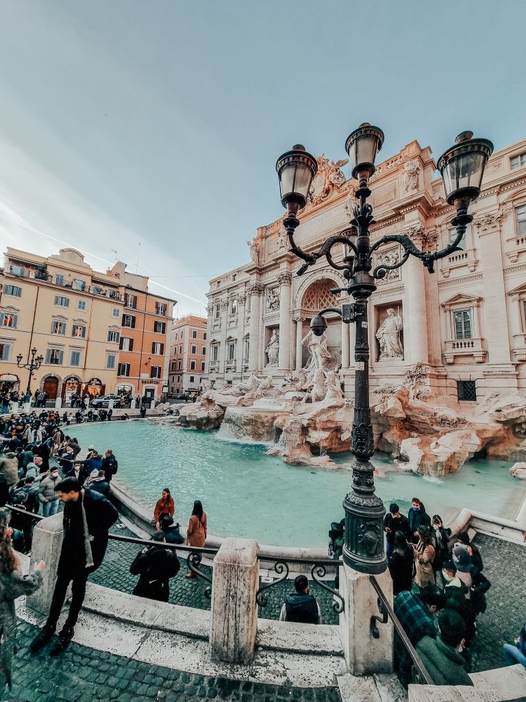 Fontana di Trevi - Trevi Fountain Rome