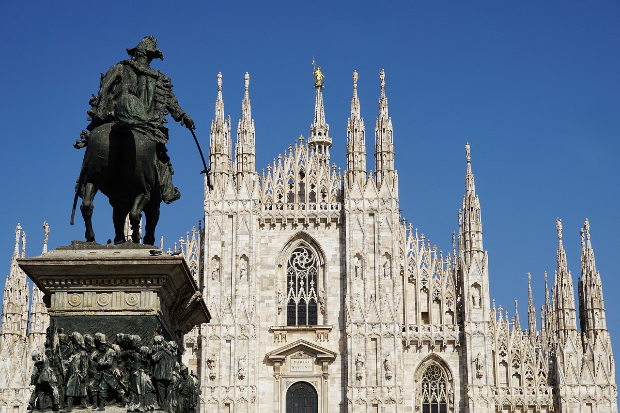 best areas to stay in milan as expat